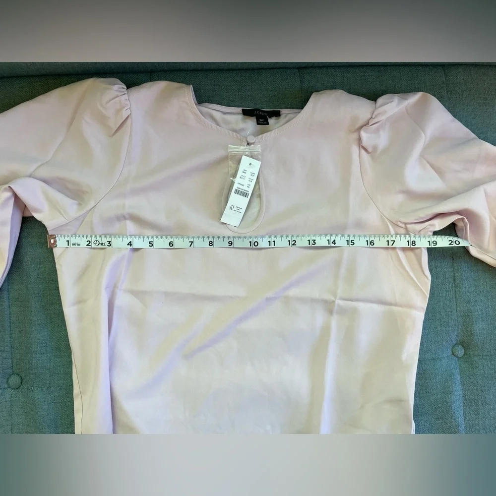 ✨HP✨J. Crew Puff Sleeve Satin Back Crepe Keyhole Top Blouse Light Pink/Lavender
